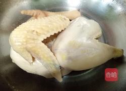 竹荪煲鸡汤的做法图解3