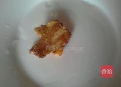 黑豆骨头汤的做法图解1