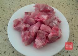 黑豆骨头汤的做法图解2