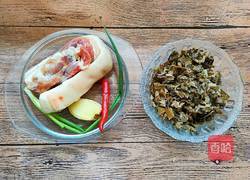 笋干炖肉的做法图解1