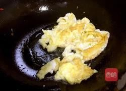 韭菜鸡蛋虾仁饺子馅的做法图解4