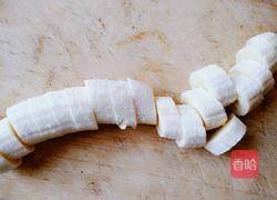 煎香蕉片的做法图解2