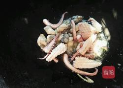 海鲜焖面的做法图解5