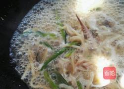 海鲜焖面的做法图解7