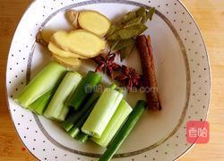 煮牛肉汤的做法图解2