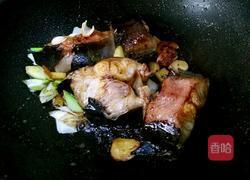 大蒜烧鲶鱼的做法图解8