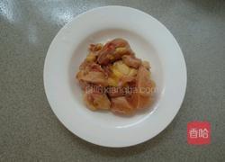 鸡肉黄瓜的做法图解1
