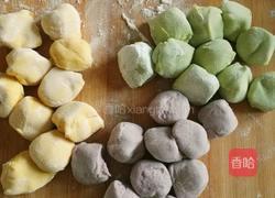 彩色蔬菜梅花饺的做法图解6