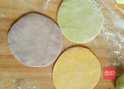 彩色蔬菜梅花饺的做法图解7