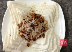 蒜汁拌内酯豆腐的做法图解4