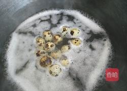 鹌鹑蛋炖兔肉的做法图解1