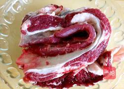 土豆牛腩的做法图解2