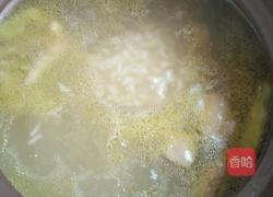 沙锅鸡粥的做法图解1