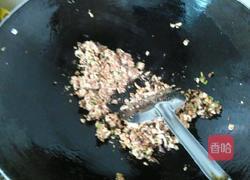 香菇焖肉酱的做法图解5