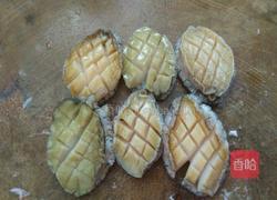 鲍鱼炖土豆的做法图解1