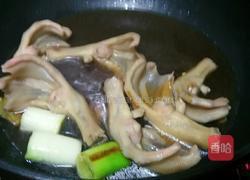 冬菇扒鸭掌的做法图解8