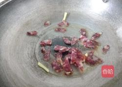 角瓜炒香肠的做法图解4