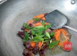 角瓜炒香肠的做法图解6