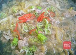 羊肉炖酸菜的做法图解8