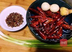 辣子兔丁的做法图解4