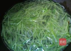 萝卜丝竹节虾汤的做法图解3