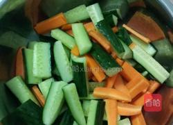 韩式腌黄瓜的做法图解1