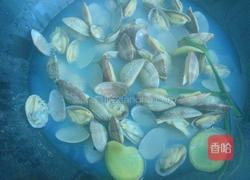 葱香蛤蜊肉的做法图解3