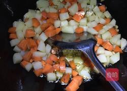 胡萝卜炒土豆的做法图解7