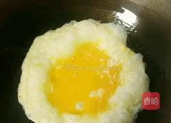 秋葵鸡蛋的做法图解2