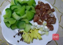 萝卜炒肉的做法图解3