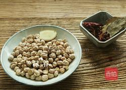 五香鹰嘴豆的做法图解1