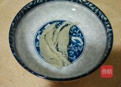 燕窝炖冰糖的做法图解1