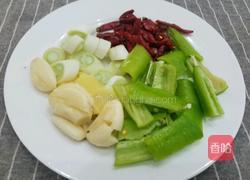 辣子田鸡的做法图解2