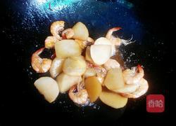 白萝卜炖虾的做法图解4