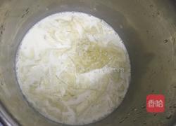 蓝莓冰激凌的做法图解3