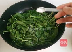果仁菠菜的做法图解2