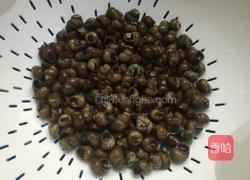 香辣田螺的做法图解2