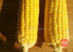 宝宝早餐之 奶香玉米汁的做法图解1