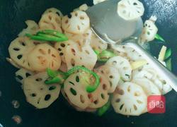 爆炒藕片的做法图解3