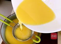 鸡蛋虾仁豆腐羹的做法图解3