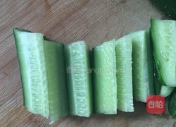 白粥必配黄瓜条咸菜的做法图解4