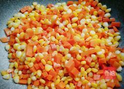 玉米胡萝卜炒饭的做法图解7