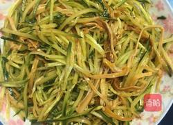 黄瓜拌金针蘑的做法图解3