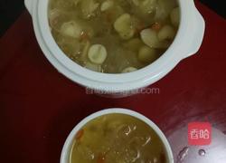 百合银耳莲子羹的做法图解6