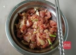豆角炒肉片的做法图解4