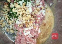 小馄饨(猪骨瑶柱汤底)的做法图解3