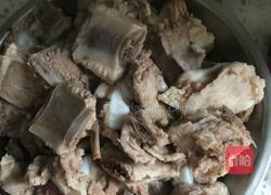 秘制排骨焖面的做法图解3