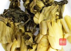 酸菜苦瓜炖排骨的做法图解2