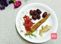 红参炖鸽子汤的做法图解2