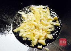 姜葱爆炒大花蟹的做法图解5